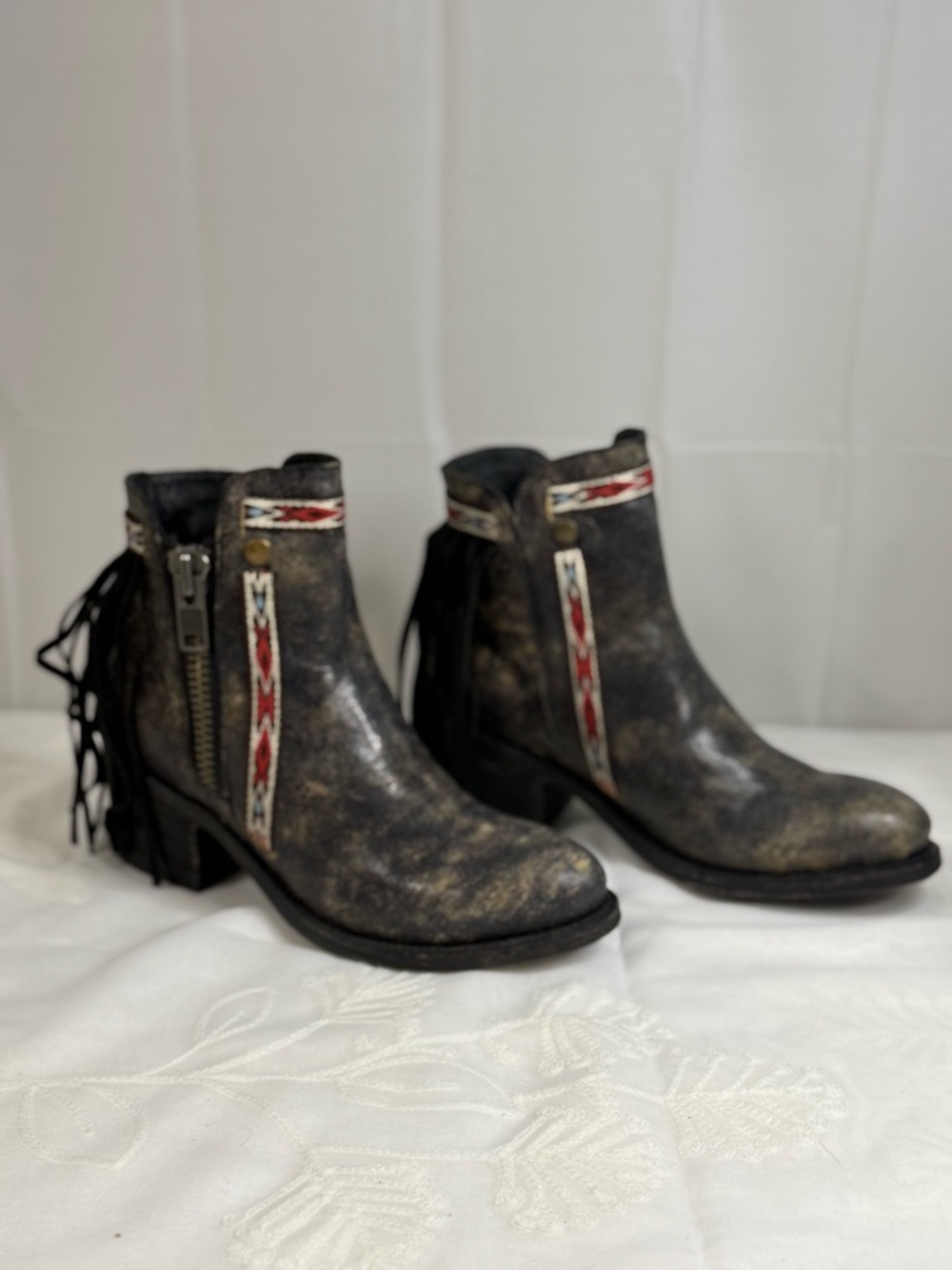 NWT Corral Distressed Black Fringe Ankle Boots with Southwestern Trim - Picture 2 of 11